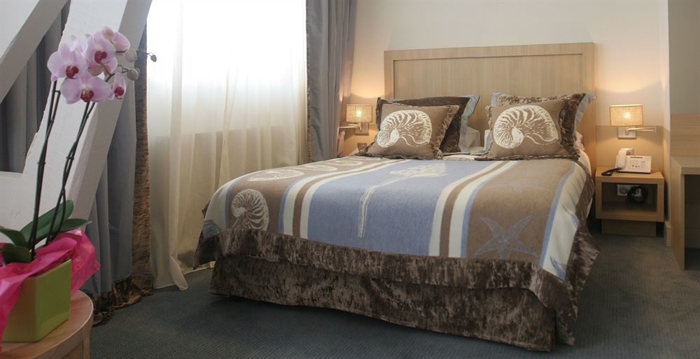 Trinite Hotel La Trinité-sur-Mer Екстериор снимка